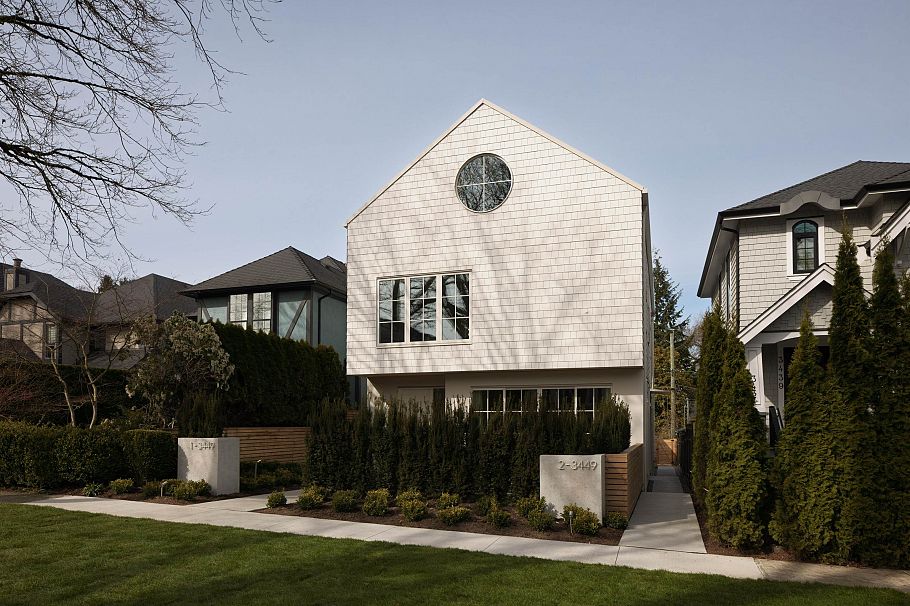 2 3449 W 22nd Avenue Vancouver, BC - 1