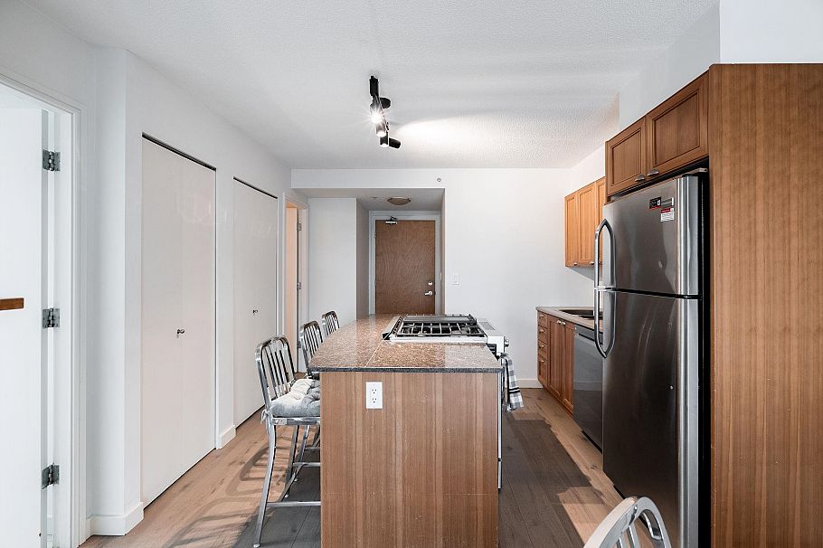 803 1723 Alberni Street Vancouver, BC - 10