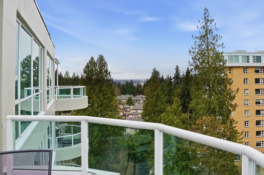 1004 995 Roche Point Drive North Vancouver, BC - 23