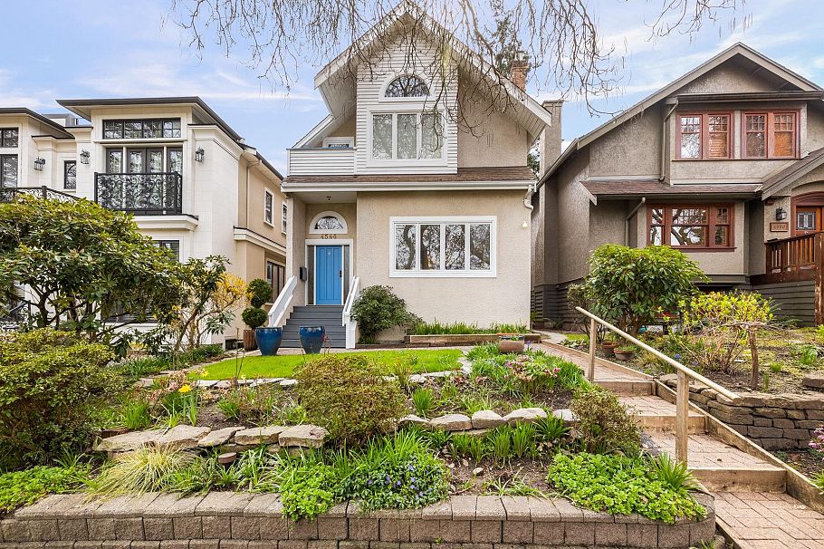 4548 W 7th Avenue Vancouver, BC - 2