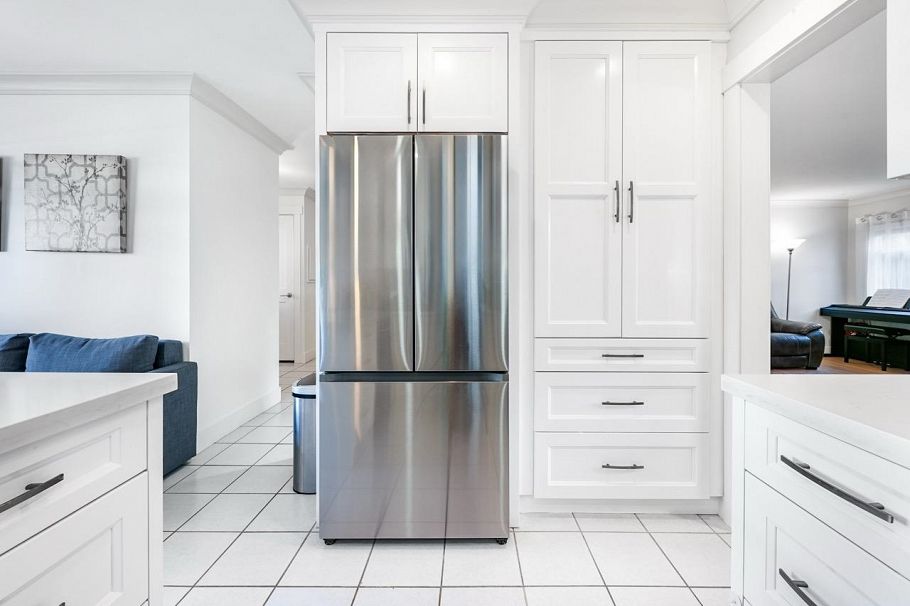 38 889 Tobruck Avenue North Vancouver, BC - 22