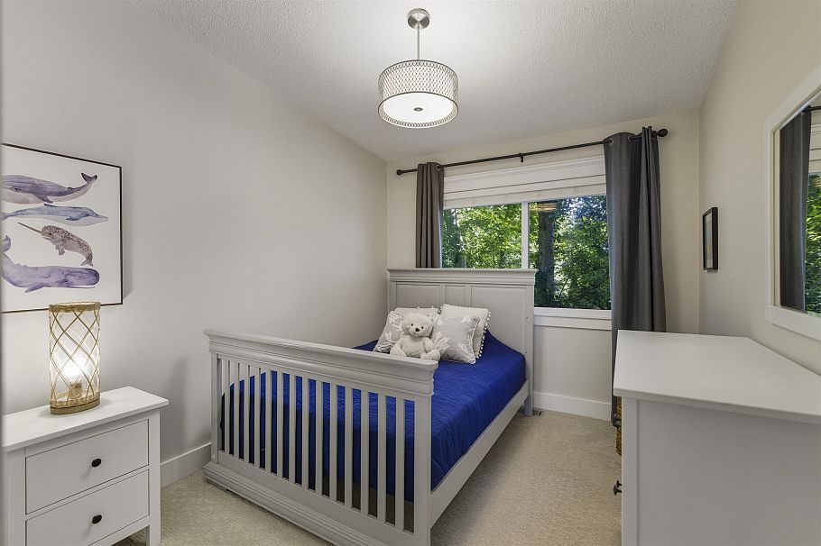 884 Wellington Drive North Vancouver, BC - 27