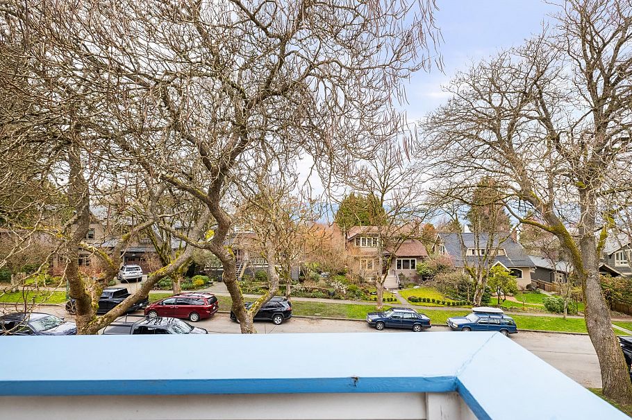 4548 W 7th Avenue Vancouver, BC - 19