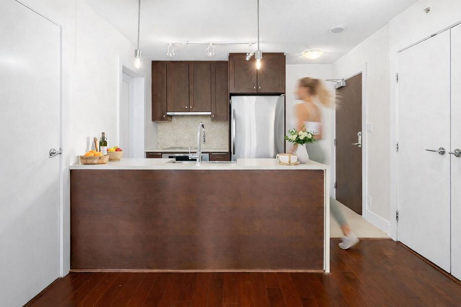 808 888 Homer Street Vancouver, BC - 5