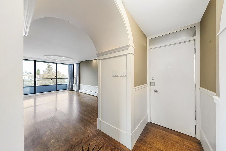 501 2370 W 2nd Avenue Vancouver, BC - 2