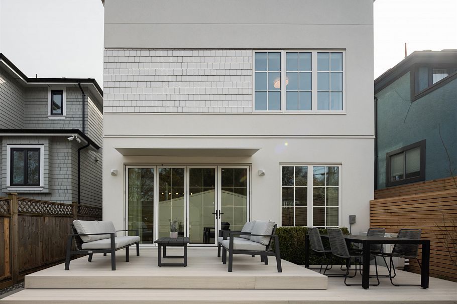 2 3449 W 22nd Avenue Vancouver, BC - 31