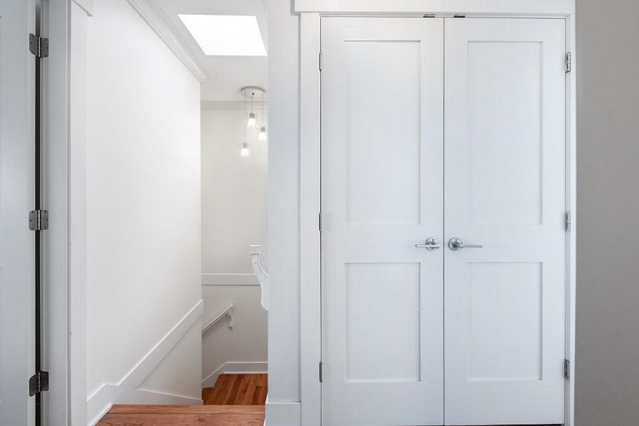 38 889 Tobruck Avenue North Vancouver, BC - 30