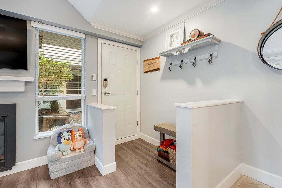 18 1073 Lynn Valley Road North Vancouver, BC - 13