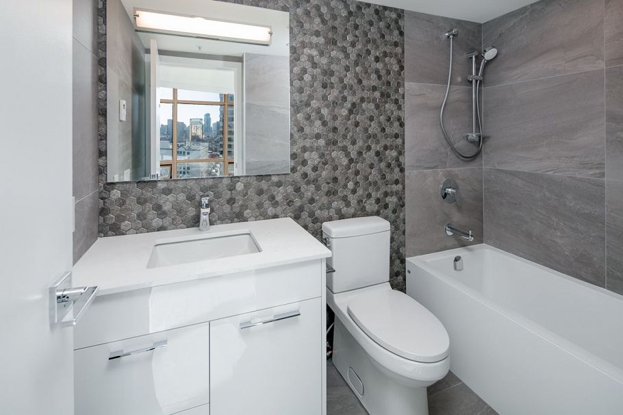 1402 1200 Alberni Street Vancouver, BC - 12