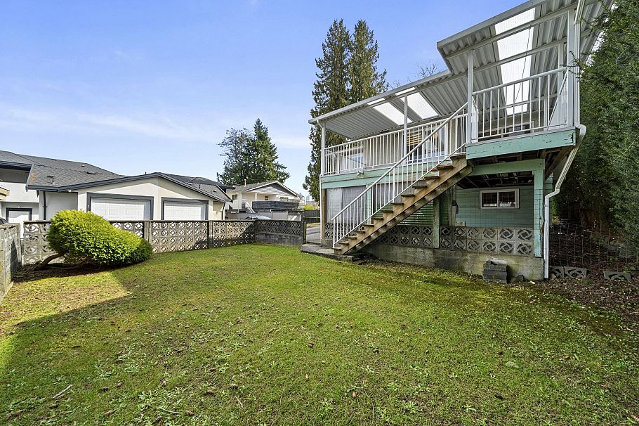 3783 Price Street Burnaby, BC - 9