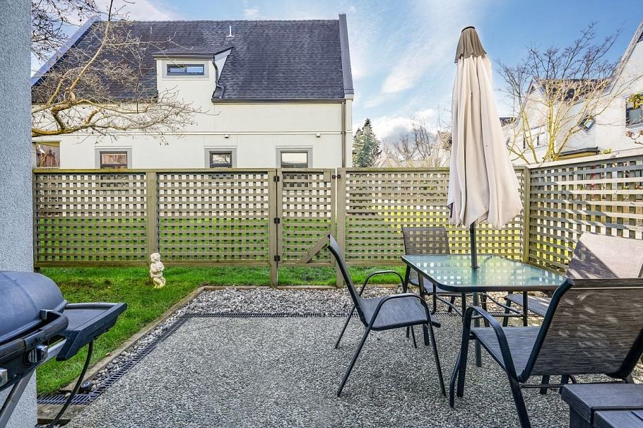 38 889 Tobruck Avenue North Vancouver, BC - 15