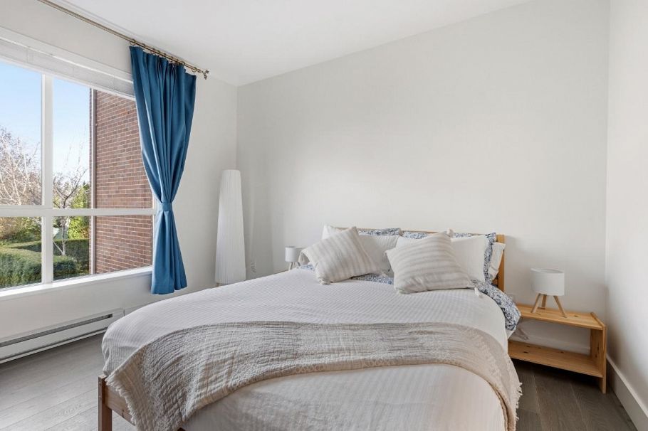 210 6268 Eagles Drive Vancouver, BC - 13