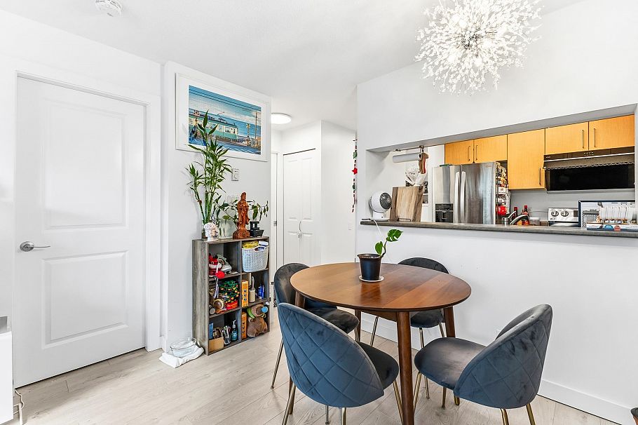 401 5380 Oben Street Vancouver, BC - 10