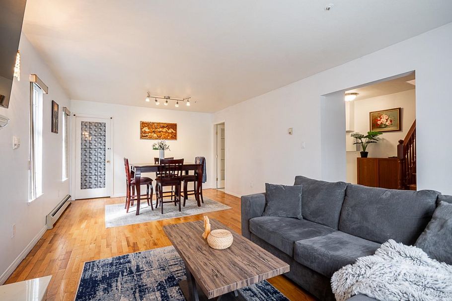 1407 E 12th Avenue Vancouver, BC - 3