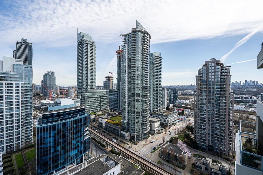 2504 4398 Buchanan Street Burnaby, BC - 25