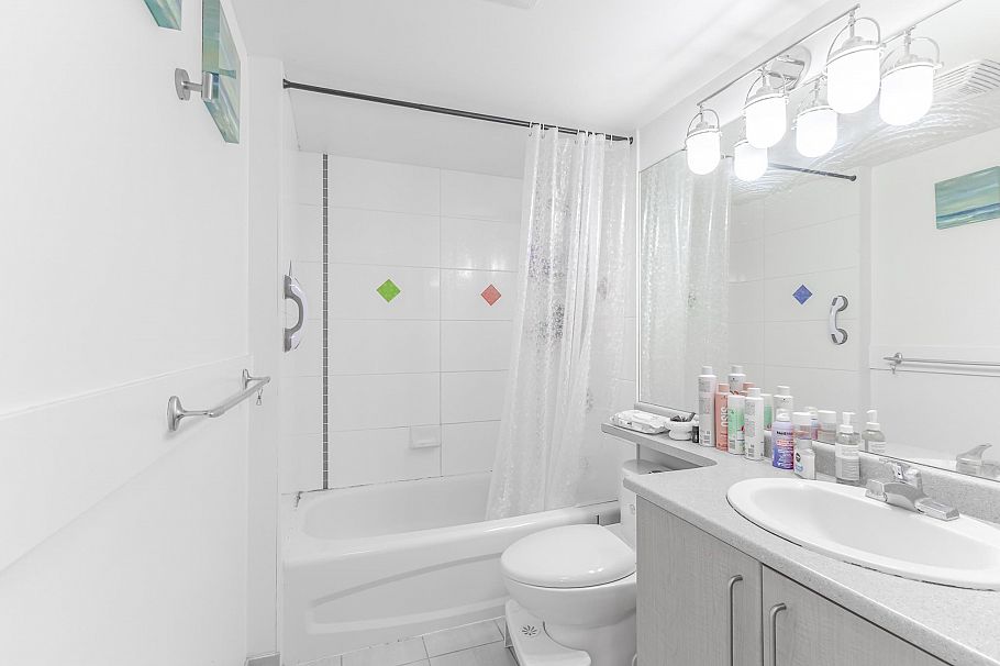 401 5380 Oben Street Vancouver, BC - 15