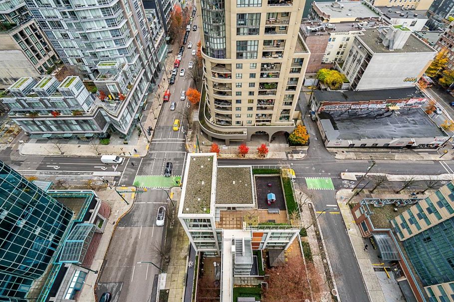 2103 1351 Continental Street Vancouver, BC - 19