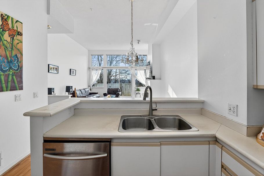 3 3580 Rainier Place Vancouver, BC - 28