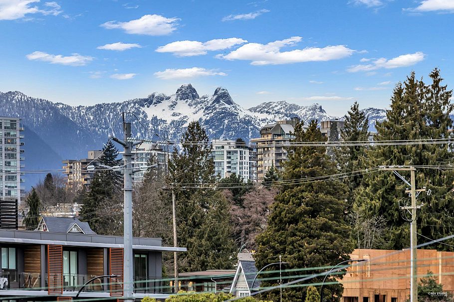 1 533 E 3rd Street North Vancouver, BC - 33