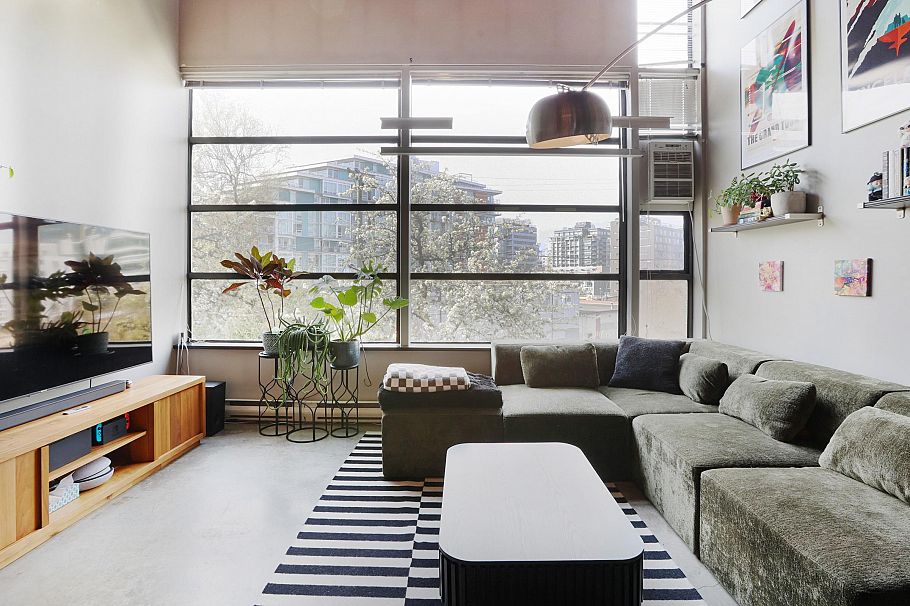 203 1850 Lorne Street Vancouver, BC - 2