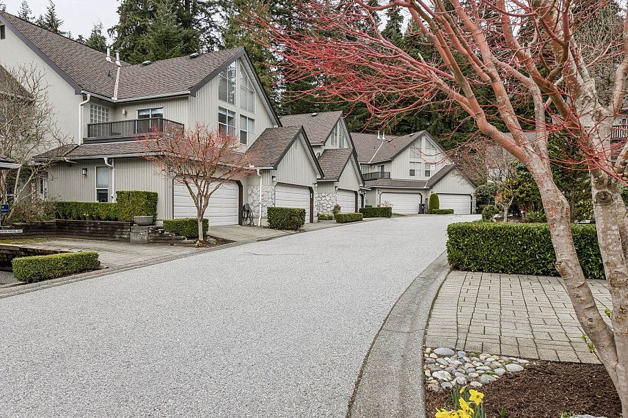 25 1001 Northlands Drive North Vancouver, BC - 2