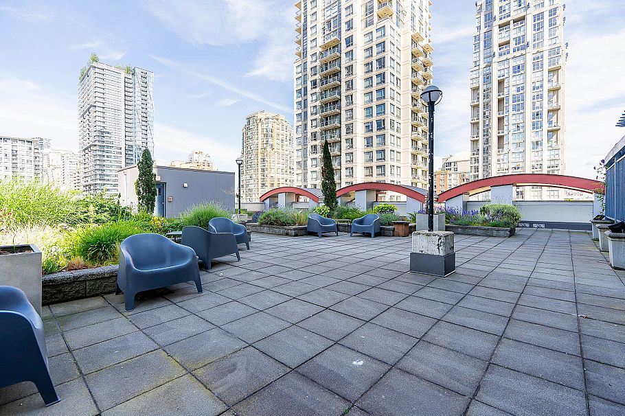 903 1238 Seymour Street Vancouver, BC - 32