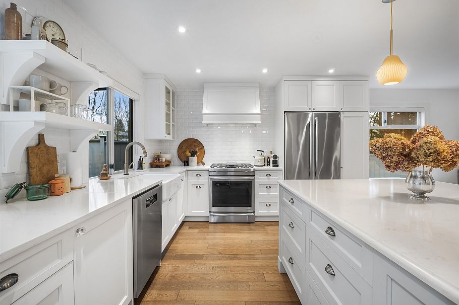 3558 Everglade Place North Vancouver, BC - 1