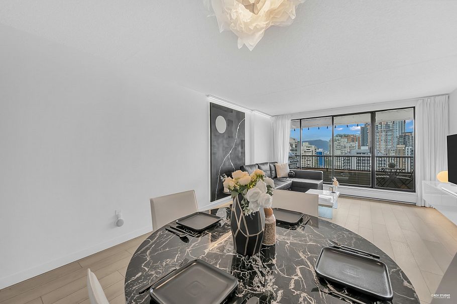 1703 6595 Willingdon Avenue Burnaby, BC - 3