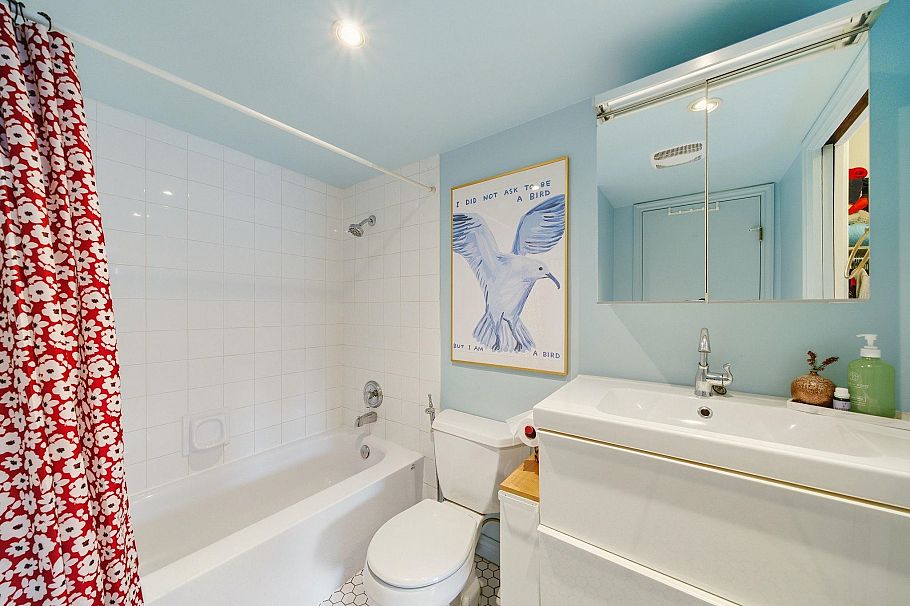 207 2215 Dundas Street Vancouver, BC - 22