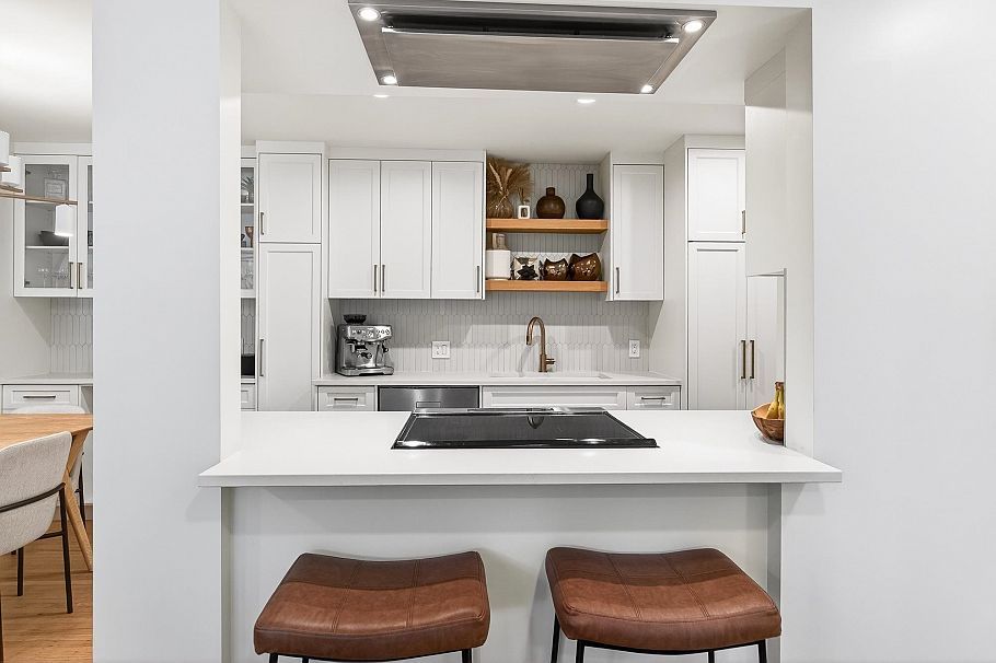 108 1424 Walnut Street Vancouver, BC - 10