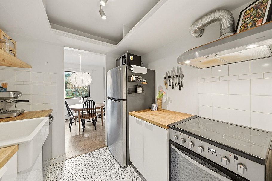 207 2215 Dundas Street Vancouver, BC - 13