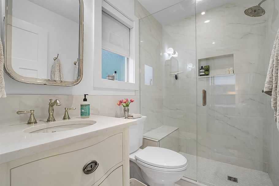 3558 Everglade Place North Vancouver, BC - 20