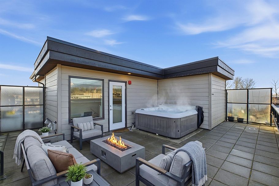 605 719 W 3rd Street North Vancouver, BC - 20