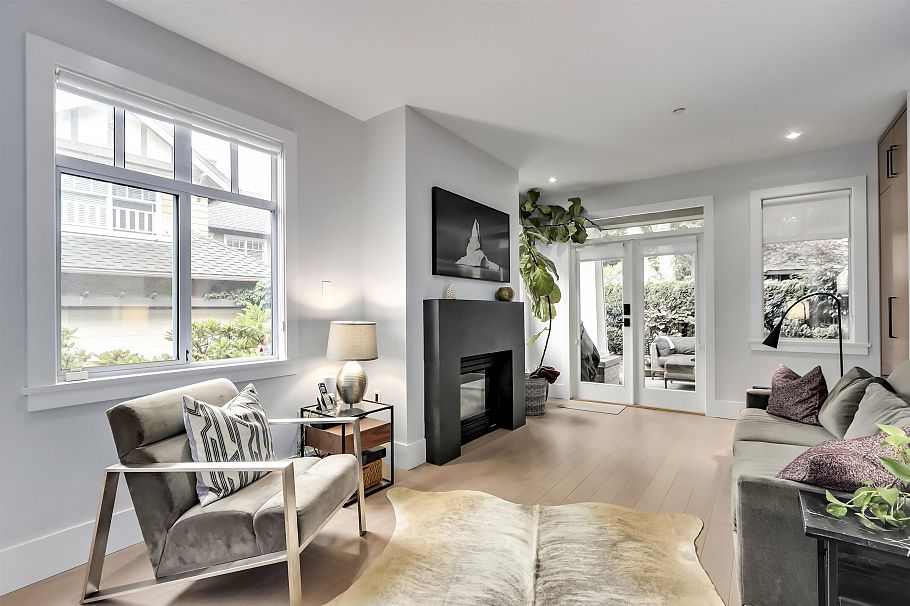 32 5650 Hampton Place Vancouver, BC - 9