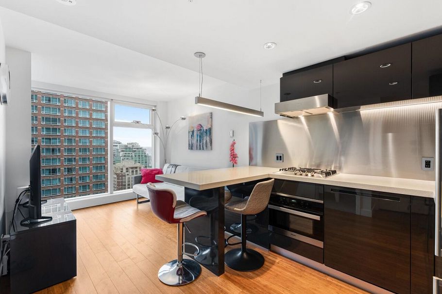 2011 777 Richards Street Vancouver, BC - 9