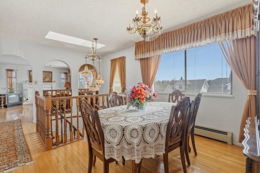 2693 E Georgia Street Vancouver, BC - 5