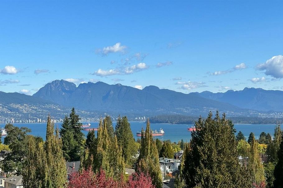 10 2575 Tolmie Street Vancouver, BC - 15