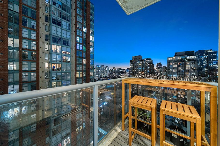 1805 928 Richards Street Vancouver, BC - 9