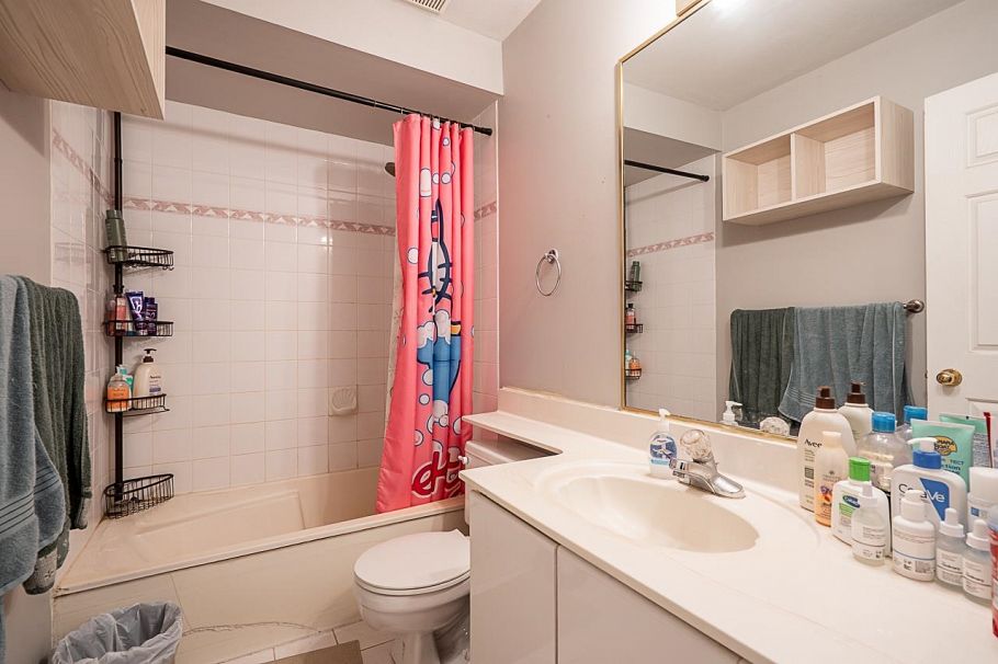 1407 E 12th Avenue Vancouver, BC - 16