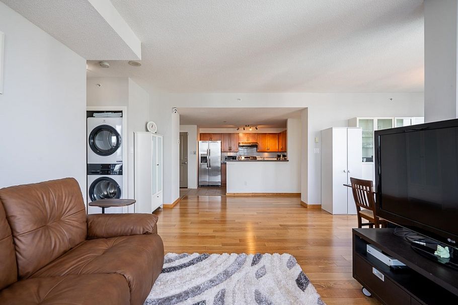 2504 4398 Buchanan Street Burnaby, BC - 6