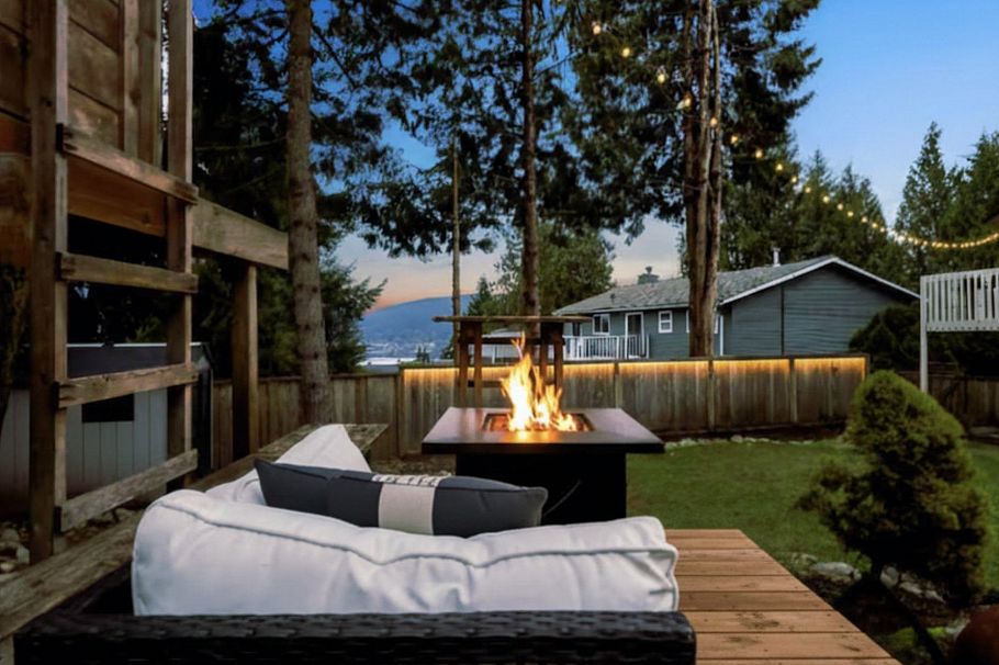 4158 Mt Seymour Parkway North Vancouver, BC - 2