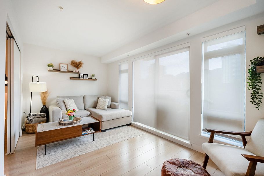 201 1519 Crown Street North Vancouver, BC - 5