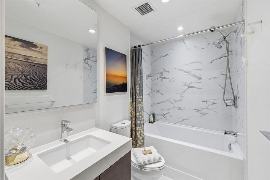 306 168 E 35th Avenue Vancouver, BC - 24