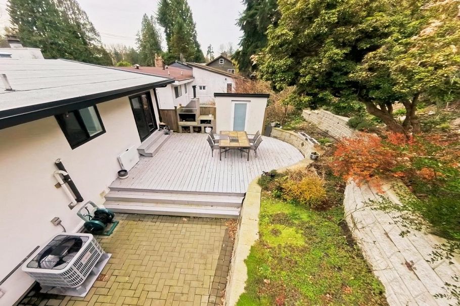 809 Seymour Boulevard North Vancouver, BC - 23