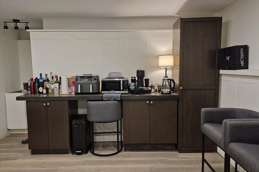 962 Whitchurch Street North Vancouver, BC - 24