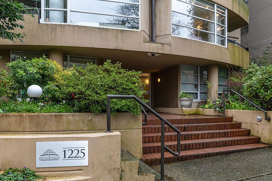 201 1225 Barclay Street Vancouver, BC - 23