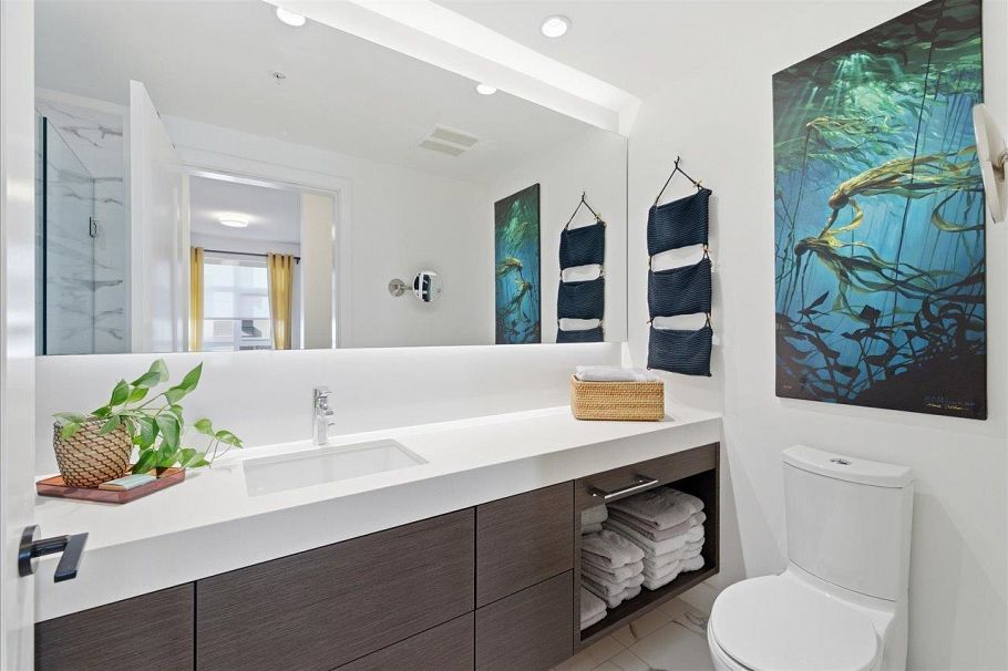 306 168 E 35th Avenue Vancouver, BC - 16