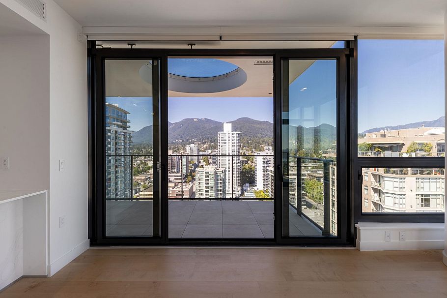 1705 135 E 13th Street North Vancouver, BC - 3