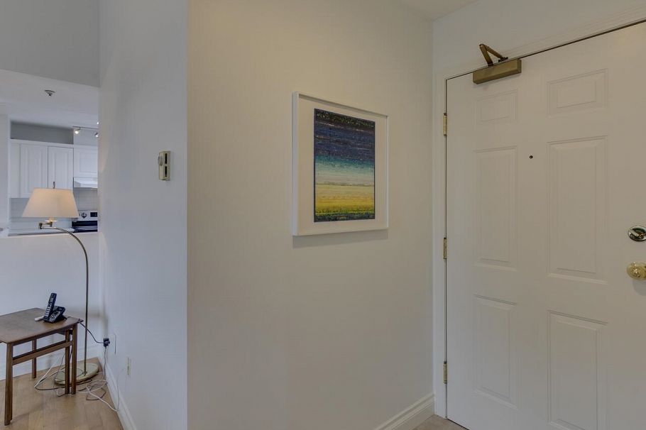 414 128 W 8th Street North Vancouver, BC - 14