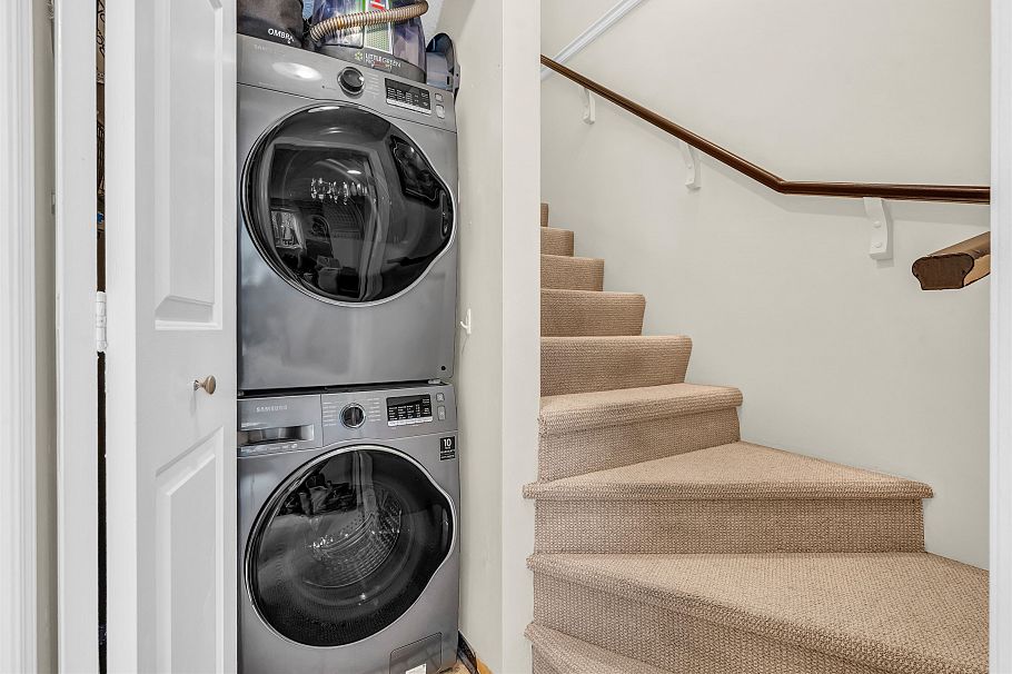 11 877 W 7th Avenue Vancouver, BC - 16